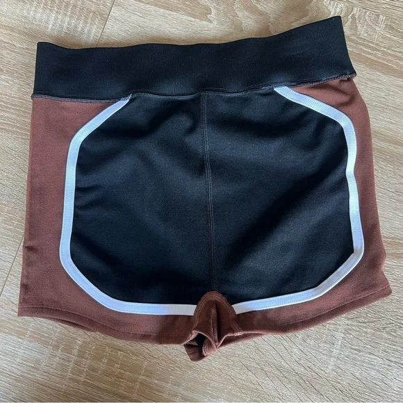 Free People There You Go Run Shorts - Picture 4 of 6